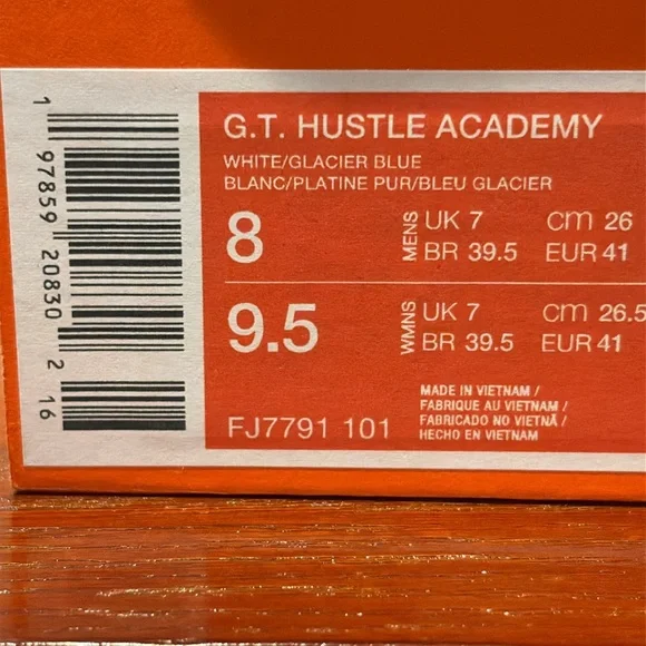 Nike GT Hustle Academy Basketball Shoes - Picture 4 of 15